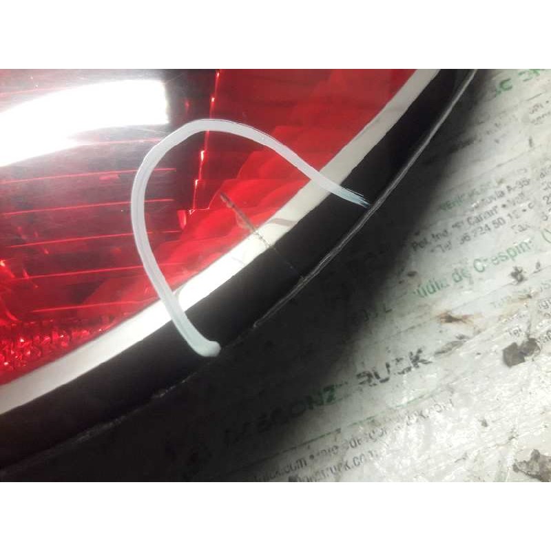 Recambio de piloto trasero derecho para opel astra h berlina cosmo referencia OEM IAM - Negro 2
