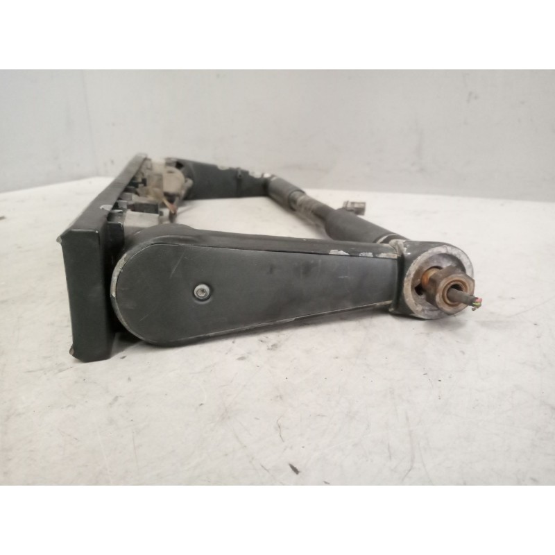 Recambio de brazo retrovisor izquierdo para renault magnum ab diesel referencia OEM IAM - Blanco 4