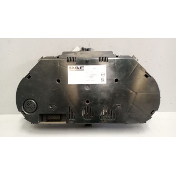 Recambio de cuadro instrumentos para daf serie xf105.xxx 12.9 diesel referencia OEM IAM 1743496  