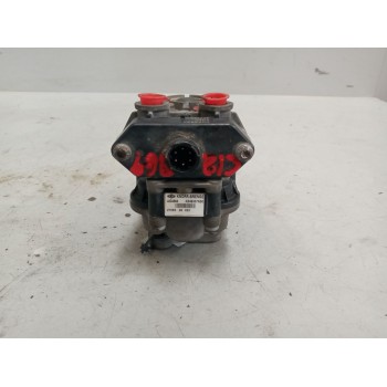 Recambio de valvula aire para iveco stralis (as) 12.9 diesel referencia OEM IAM AE4560 VALVULA SEXTUPLE K0483307N00