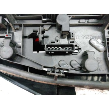 Recambio de piloto trasero derecho para peugeot 406 berlina (s1/s2) stdt referencia OEM IAM   