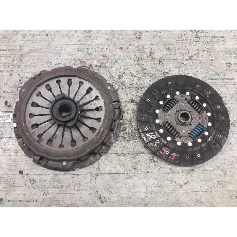 Recambio de kit embrague para fiat ducato caja cerrada (desde 03.94) d 2,8   batalla 2850 referencia OEM IAM  VALEO - Blanco