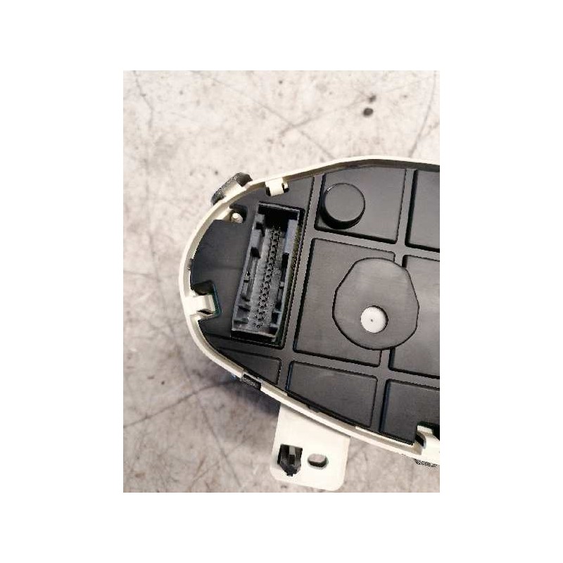 Recambio de cuadro instrumentos para ford fiesta (cb1) econetic referencia OEM IAM 8A6T10849GC A121448800 - Rojo 3