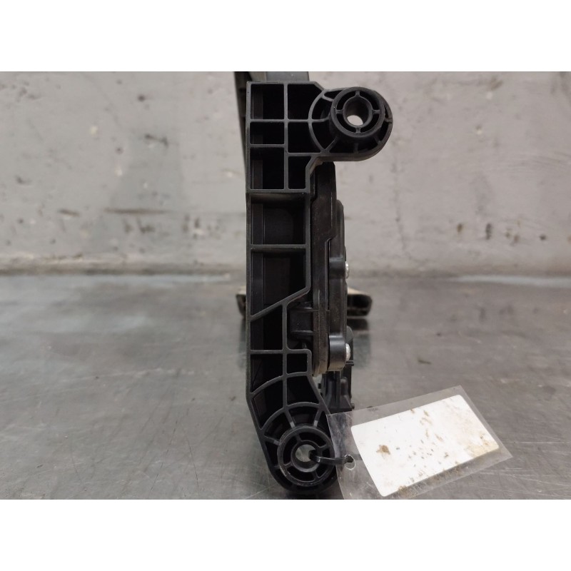 Recambio de pedal acelerador para hyundai i30 (gd) 1.6 crdi referencia OEM IAM 327003XXXX 2
