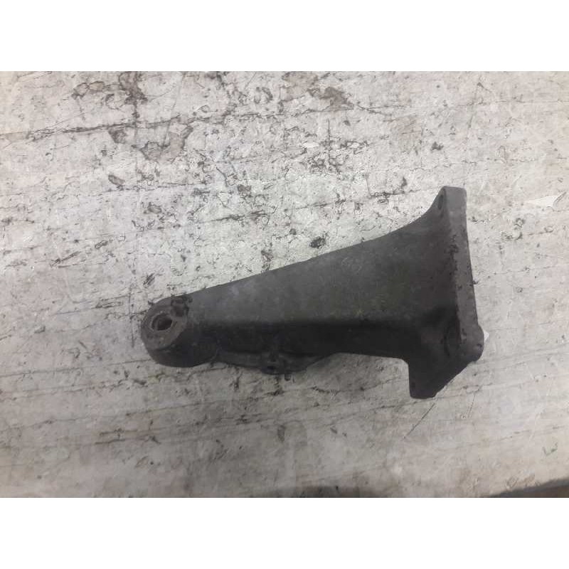 Recambio de soporte motor derecho para bmw serie 3 berlina (e30) 324td referencia OEM IAM 1135782 3