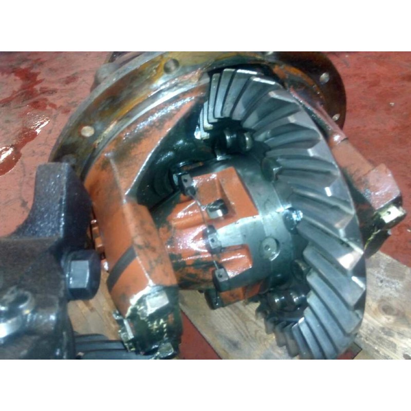 Recambio de grupo para nissan trucks l80.09 l80.14 referencia OEM IAM GD320 RATIO= 3.78/1=34/9 - Blanco 2