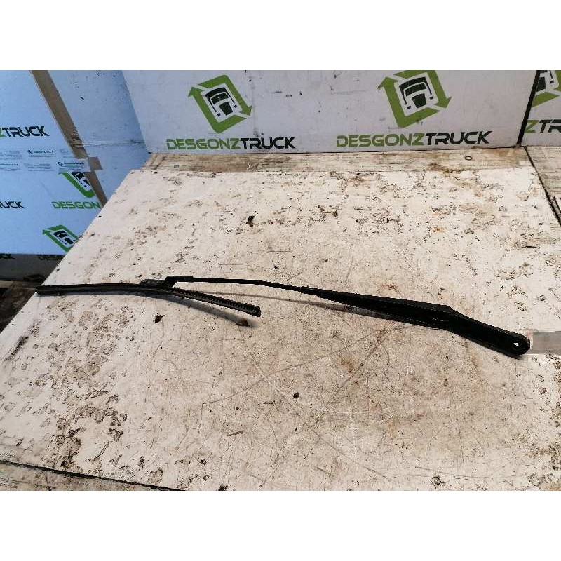 Recambio de brazo limpia delantero derecho para volkswagen passat berlina (3c2) highline referencia OEM IAM - Azul 2