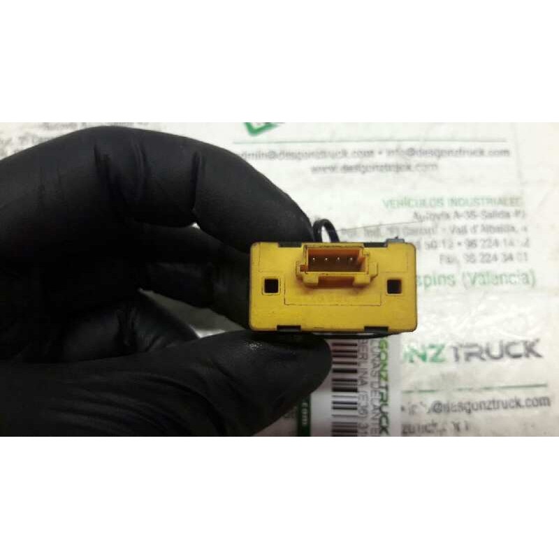 Recambio de mando elevalunas delantero derecho para bmw serie 3 berlina (e36) 316i referencia OEM IAM 2