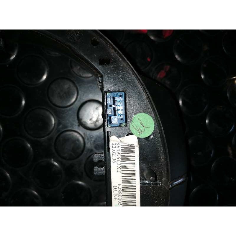 Recambio de mando volante para citroën c4 coupe vtr referencia OEM IAM - Negro 4