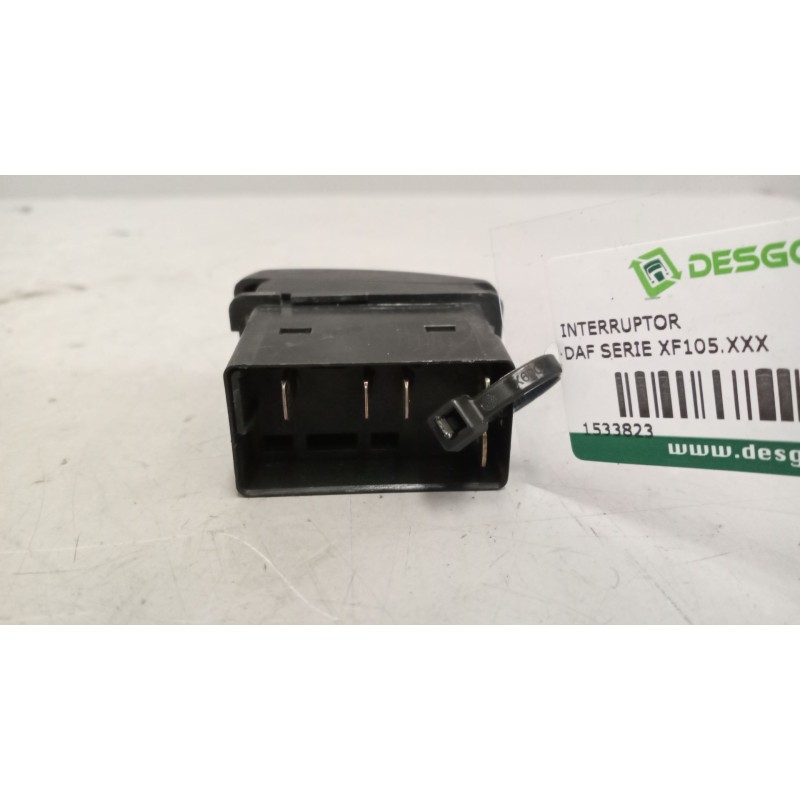 Recambio de interruptor para daf serie xf105.460 12.9 diesel referencia OEM IAM 1435602 - Blanco 2