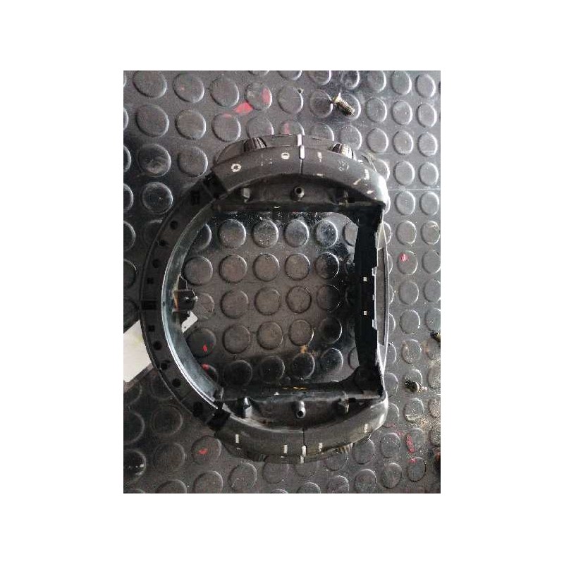 Recambio de mando volante para citroën c4 coupe vtr referencia OEM IAM - Negro 5