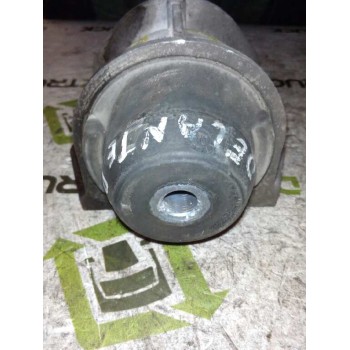 Recambio de soporte motor delantero para renault trucks mascott 160 dxi referencia OEM IAM 5010435167 90519700 DERECHO