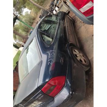 opel vectra b berlina del año 2001