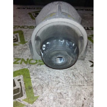 Recambio de soporte motor delantero para renault trucks mascott 160 dxi referencia OEM IAM 5010435167 90519700 IZQUIERDO