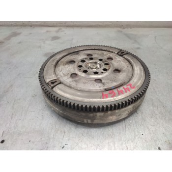 Recambio de volante motor para bmw x3 (e83) 2.0d referencia OEM IAM 21217519484  