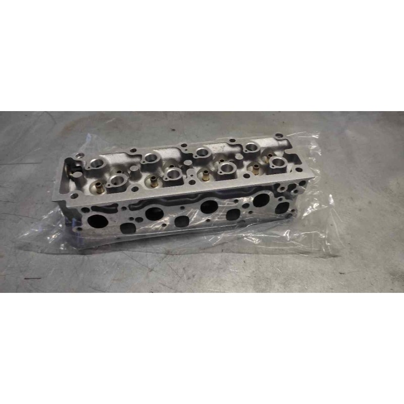 Recambio de culata para opel kadett e gl berlina referencia OEM IAM  NUEVO 3