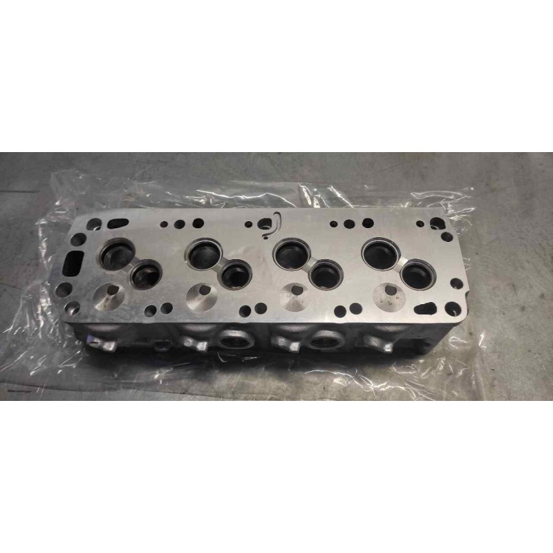 Recambio de culata para opel kadett e gl berlina referencia OEM IAM  NUEVO 4