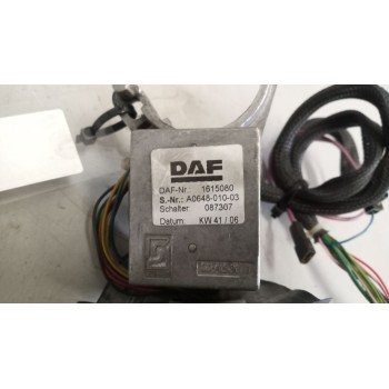 Recambio de mando intermitentes para daf serie xf105.xxx 12.9 diesel referencia OEM IAM 1615080  