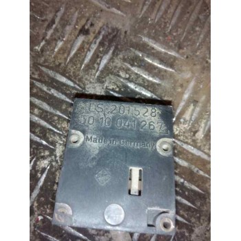 Recambio de mando limpia para renault trucks dg 300 referencia OEM IAM 5010041267  