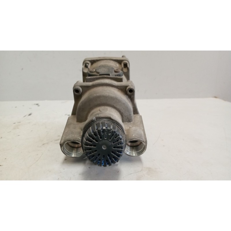 Recambio de valvula aire para daf serie xf105.460 12.9 diesel referencia OEM IAM 1455027  4800015000 - Blanco 2