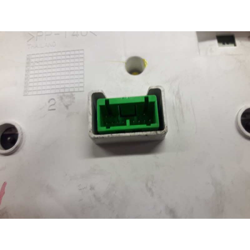 Recambio de maneta interior delantera derecha para ford focus berlina (cak) ambiente referencia OEM IAM 2M5VA22600AA - Blanco 2