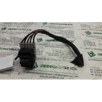 MANDO ELEVALUNAS DELANTERO DERECHO 30505H 
