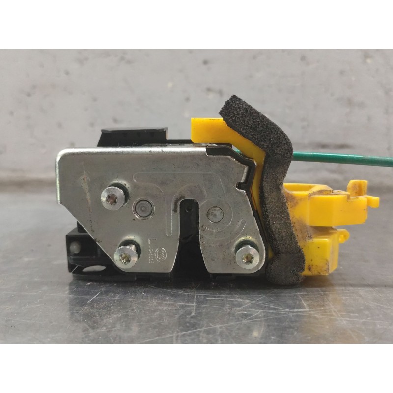 Recambio de cerradura puerta delantera izquierda para hyundai i30 (gd) 1.6 crdi referencia OEM IAM 81310A6100 3