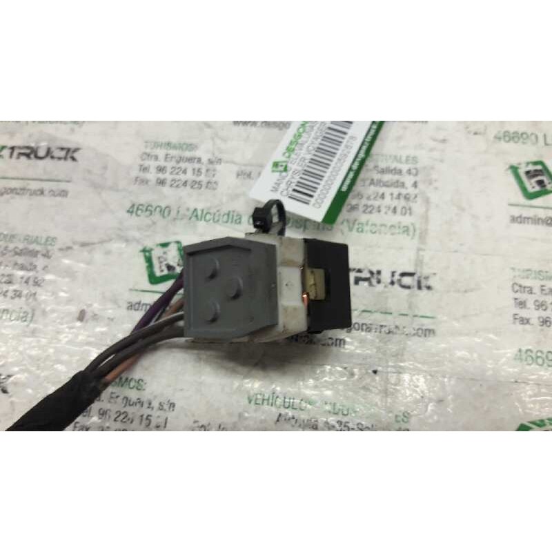 Recambio de mando elevalunas delantero derecho para chrysler voyager (gs) 2.4 referencia OEM IAM 30505H 3