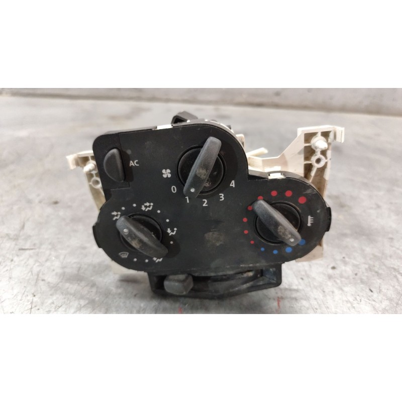 Recambio de mando calefaccion / aire acondicionado para dacia logan 1.6 cat referencia OEM IAM 69577008  