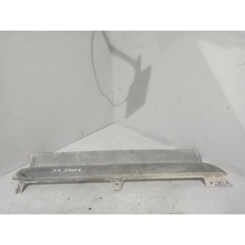 Recambio de spoiler paragolpes delantero para iveco stralis (ad/at) fg at y / p 6x2 larga distancia referencia OEM IAM 504065982 - Blanco