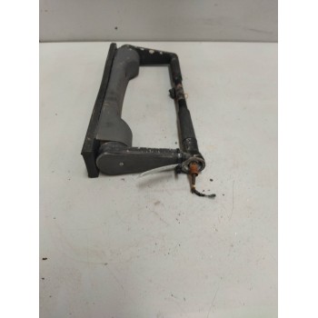 Recambio de brazo retrovisor derecho para renault magnum ab 2005 12.8 diesel referencia OEM IAM   