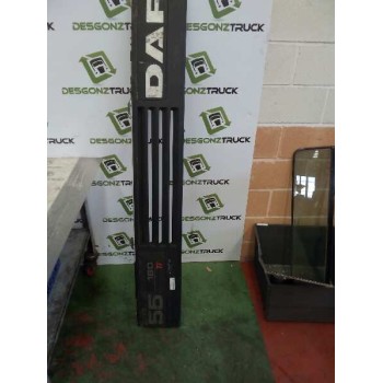 Recambio de rejilla delantera central para daf trucks 55 fa 55.180 b13 (181cv) referencia OEM IAM   