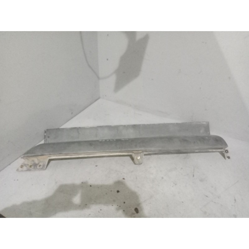 Recambio de spoiler paragolpes delantero para iveco stralis (ad/at) fg at y / p 6x2 larga distancia referencia OEM IAM 504074676 - Blanco