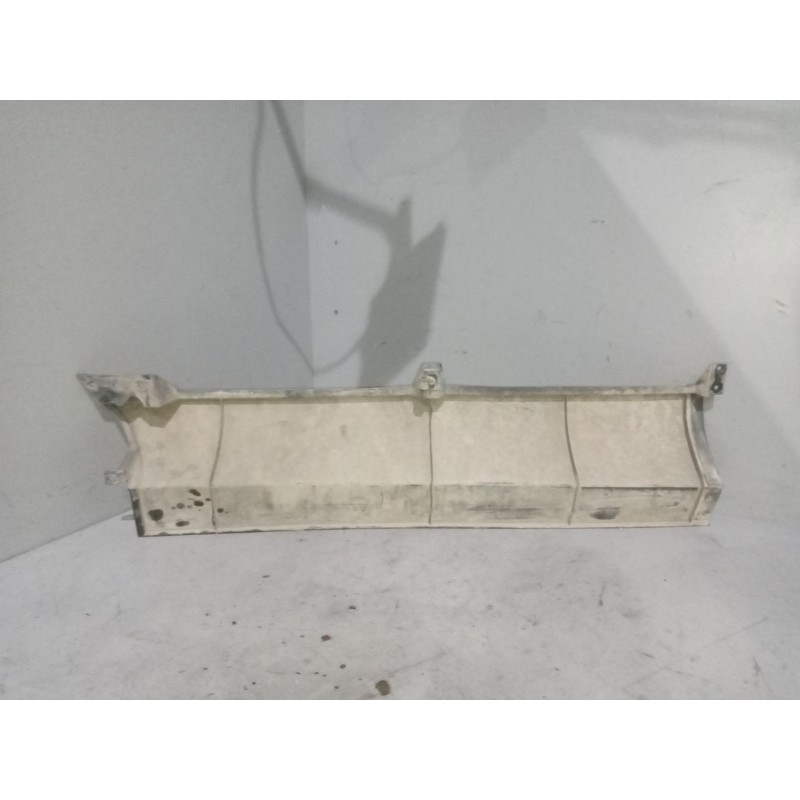 Recambio de spoiler paragolpes delantero para iveco stralis (ad/at) fg at y / p 6x2 larga distancia referencia OEM IAM 504074676 - Blanco 2