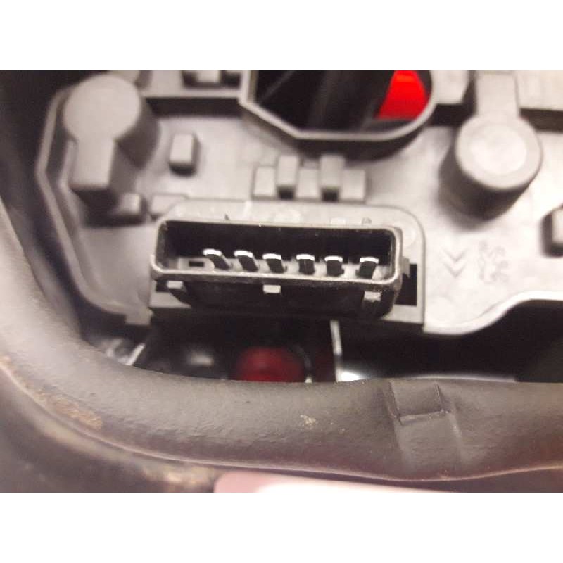 Recambio de piloto trasero derecho para citroën xsara berlina 1.6 16v tonic referencia OEM IAM 3