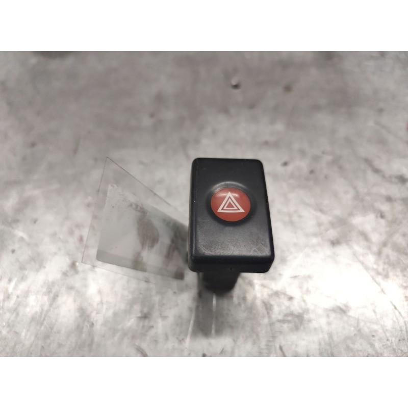 Recambio de warning para dacia logan 1.6 cat referencia OEM IAM  8 PINS 
