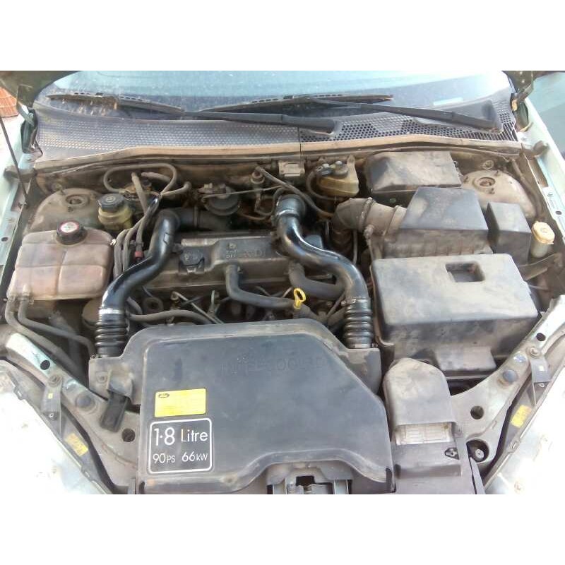 FORD FOCUS BERLINA (CAK)