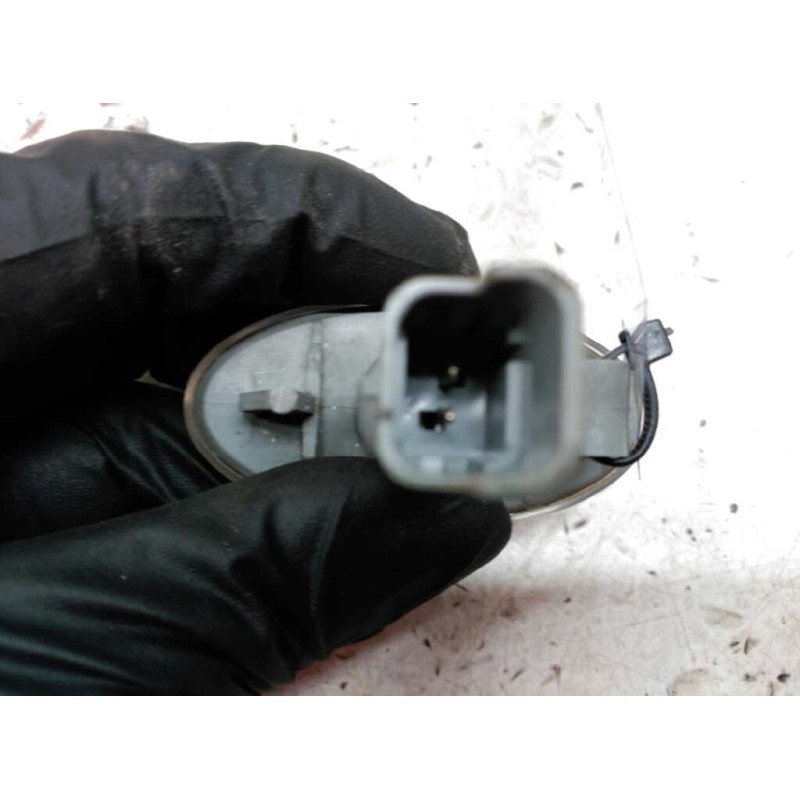 Recambio de piloto lateral izquierdo para peugeot partner (s2) combi pro referencia OEM IAM 9680057480 - Blanco 2