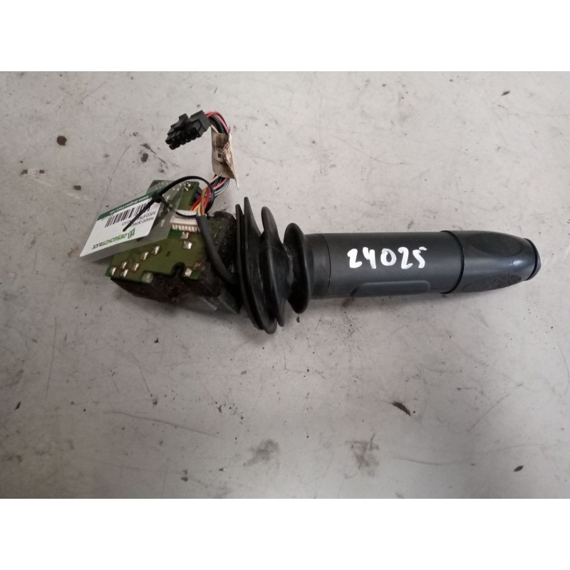 Recambio de mando intarder para iveco stralis (ad/at) 10.3 diesel referencia OEM IAM 504213160  