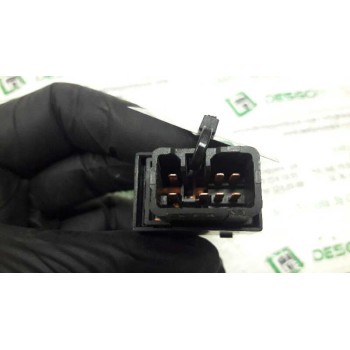 Recambio de mando elevalunas delantero derecho para hyundai matrix (fc) 1.5 crdi 16v gls referencia OEM IAM   