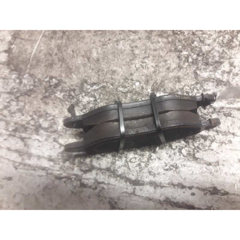 Recambio de pastillas de freno delanteras para ford transit mod. 2000 combi ft 260 2.0 corto referencia OEM IAM 902R0107350 IZQU - Blanco 2