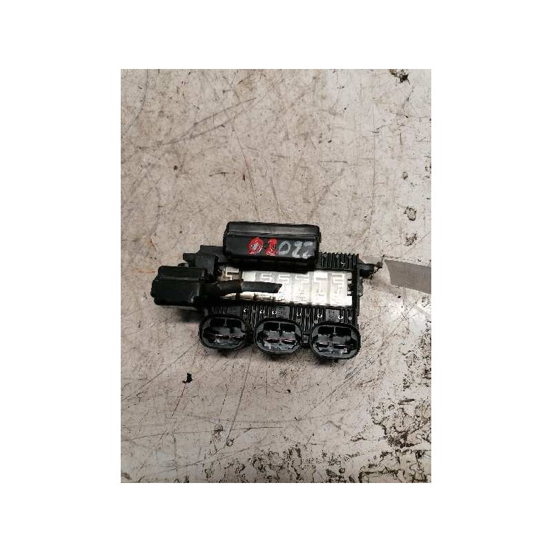 Recambio de caja reles / fusibles para citroën jumpy hdi 120 27 l1h1 furg. referencia OEM IAM 1400550780 - Blanco 2