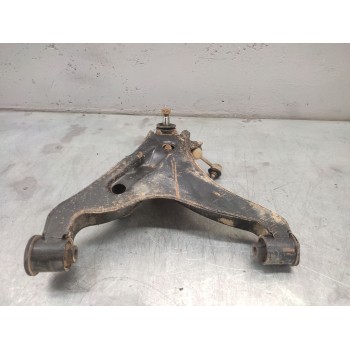 Recambio de brazo suspension inferior delantero derecho para mitsubishi pajero referencia OEM IAM   