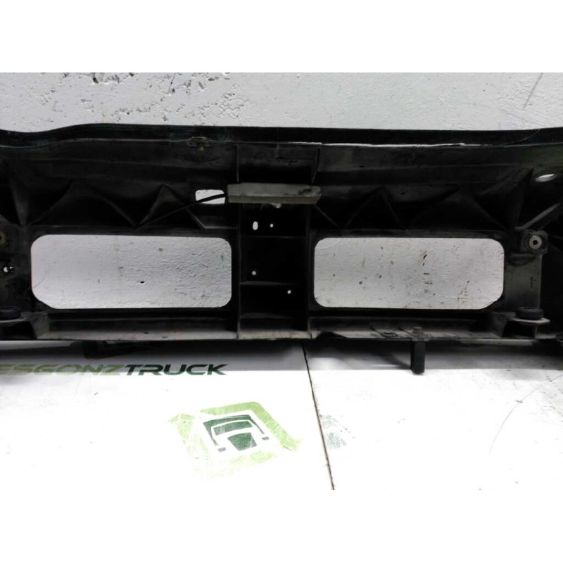 Recambio de panel frontal para renault trafic combi (ab 4.01) 6 - plazas (l2h1) acristalado parcial 2,9t combi largo referencia - Blanco 7