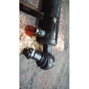 Recambio de brazo direccion hidraulico para renault premium distribution 7.2 diesel referencia OEM IAM 8346974186  