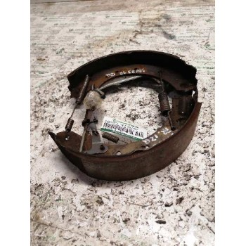 Recambio de zapatas de freno traseras para ford maverick (ml) básico referencia OEM IAM   IZQUIERDA