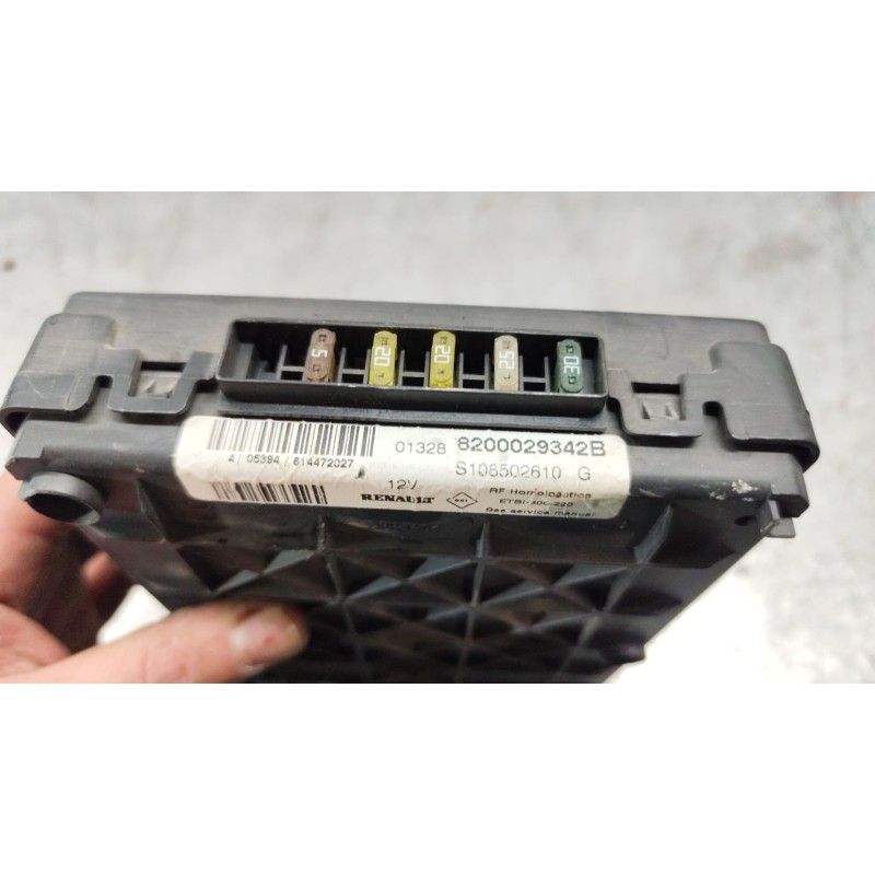 Recambio de caja reles / fusibles para renault scenic (ja..) 1.9 dci diesel cat referencia OEM IAM 8200029342B - Plata 2