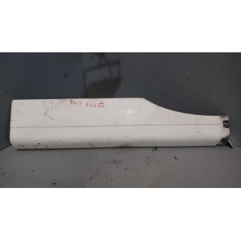 MOLDURA TRASERA CABINA 81612100383 