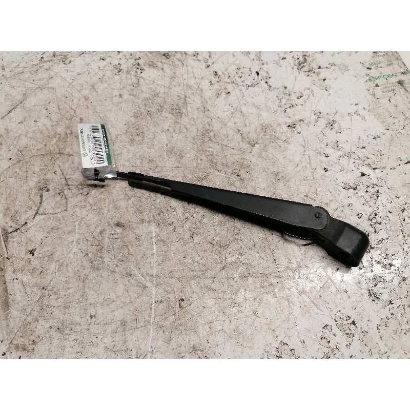 Recambio de brazo limpia trasero para citroën berlingo 2.0 hdi 600 furg. referencia OEM IAM   IZQUIERDO - Gris 2