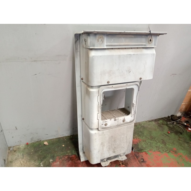 Recambio de peldaño izquierdo para renault magnum ab 2005 12.0 diesel referencia OEM IAM 5010574327 - Blanco 3